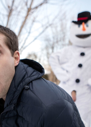 Gay snowman Bo Sinn fucking twink Benjamin Blue in the ass from behind