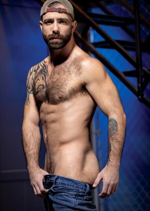 Show Hard - Jake Nicola, Vander Pulaski