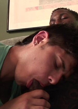 Well-endowed black gay enjoys interracial anal sex with a hot twink