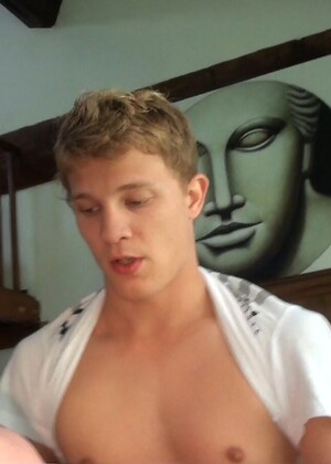 Feminine gay boy Letho blowing and fucking handsome blonde Kameron Frost's rod