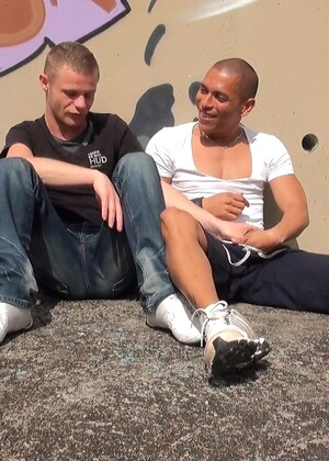 Sexy gay dudes Martin Claus and Rod Malek bang doggystyle outdoors