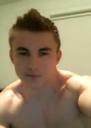Jake Davis Goes LIVE To Jerk It