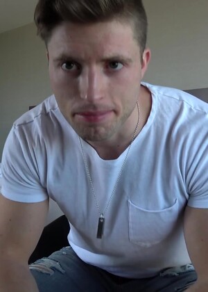 Hairy Jock Wade County Jerks Off