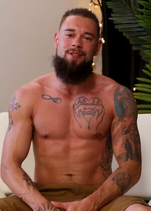 Bad Boy, Big Heart! Brodie Graves Opens Up To The Fans!