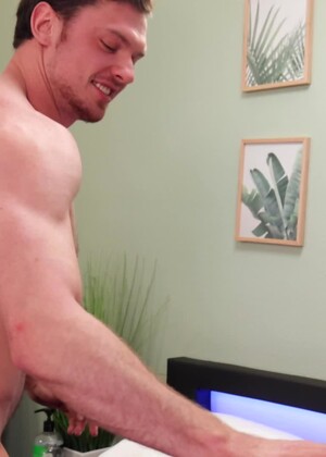 Andy McBride & Liam Quinn Pair Up For A Red Hot FUCK