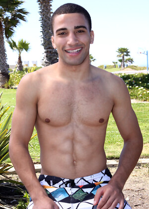 23 years old jock Robert