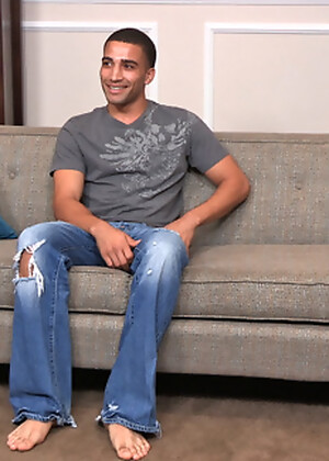 23 years old jock Robert