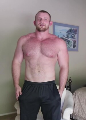 Hairy Bodybuilder Ryan Judd Jerks His COCK