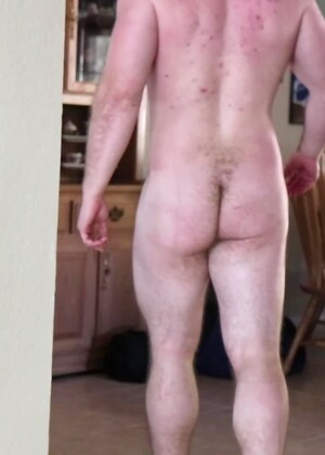 Hairy Bodybuilder Ryan Judd Jerks His COCK