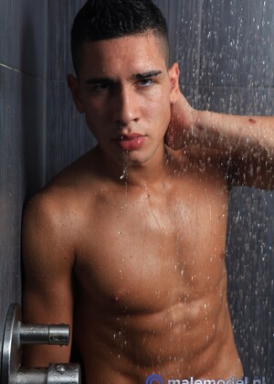 Kaleo hot shower