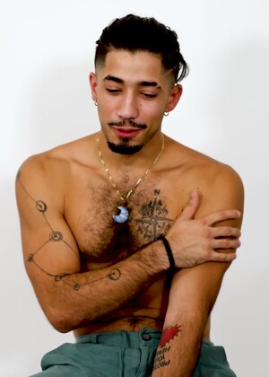 Lover Boy Troy Banderas Is Ready To Take The Stage!