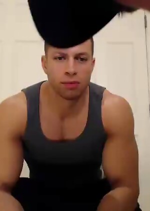 Sean Costin Cums Live