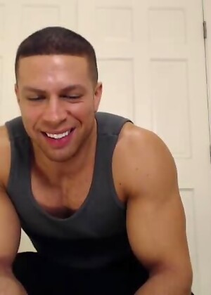 Sean Costin Cums Live