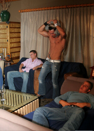 Stunning gays with amazing bodies undress and masturbate together