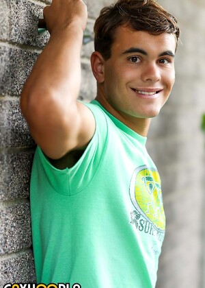 Tan HUNK Carter Smith Leaves Us Drooling Over His Perfect Throbbing Cock!