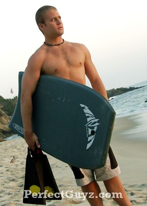Hot surfer jacking off dick