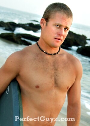 Hot surfer jacking off dick