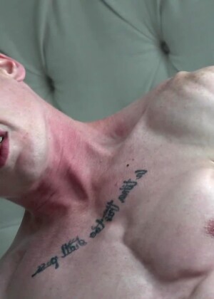 With The Dirk Diggler Cock, Watch London Ryan Jerk Off