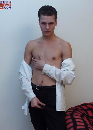 Uncut euro boy