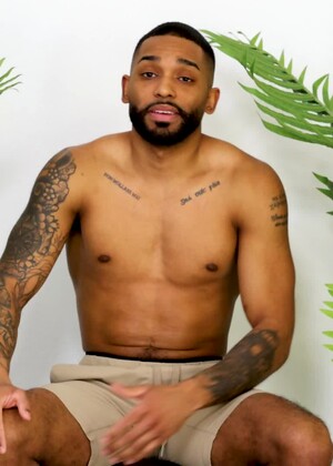 All Eyes Are On New Hung Stud James Harp!
