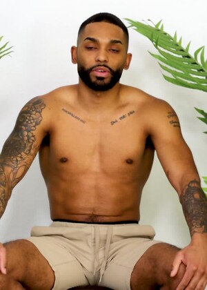 All Eyes Are On New Hung Stud James Harp!