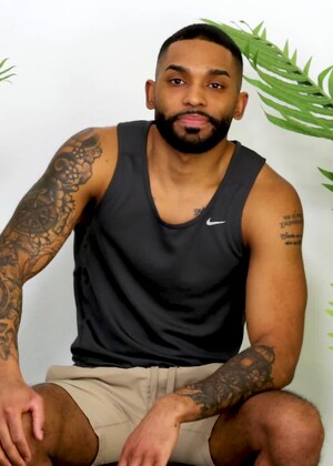 All Eyes Are On New Hung Stud James Harp!