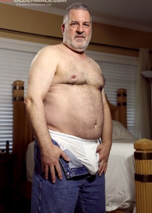 Chubby daddy Luciano