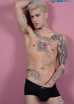 UK Exclusive, Mickey Taylor, Demonstrates His Inked Solo Antics With A Jizz-Load Of Cum!
