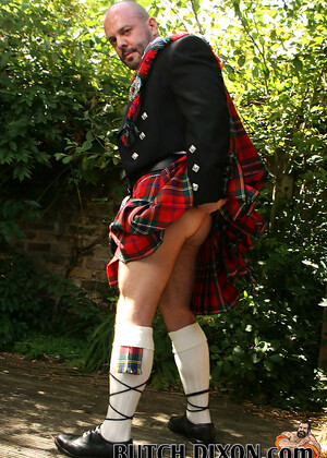 Hairy Man in a Kilt - Carlo Cox