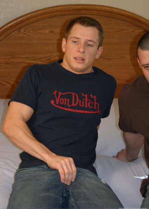 Horny guys Tommy D and Hoyce flaunt their dicks before an oral game