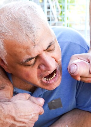 Daddy sucking two cocks and eat ass
