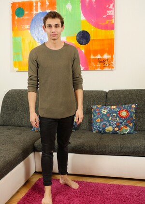 Lior Hod