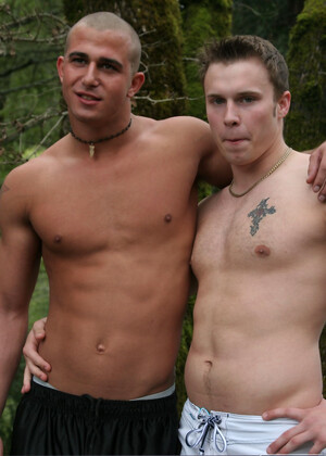 Amateur gay studs Trent & Denny wank their big dicks after blowing each other