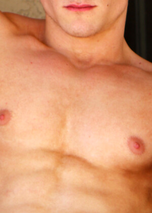 Blonde Ripped Stud Jerks Off
