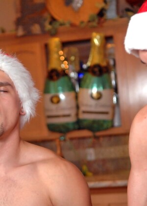 Gay next-door buddies having wild group anal sex & jerking off on Xmas