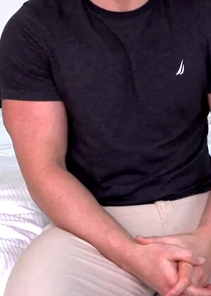 Beefy Red Head Muscle Boy Boxing Instructor Shows Us the Fire Crotch