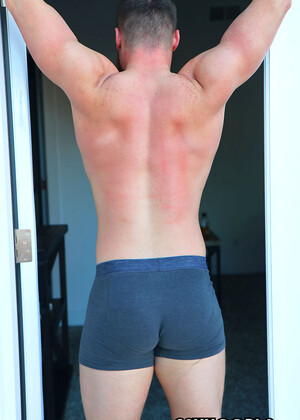 Beefy Red Head Muscle Boy Boxing Instructor Shows Us the Fire Crotch