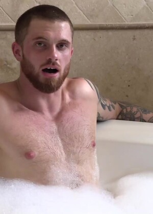 Huge Dick Guy Jerks Off