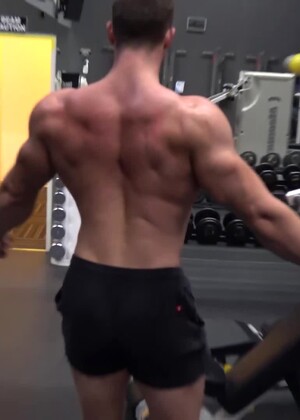Muscle All-Star Max Warner Shows Off And JERKS OFF
