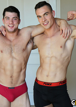 Travis Youth And Collin Simpson Fuck