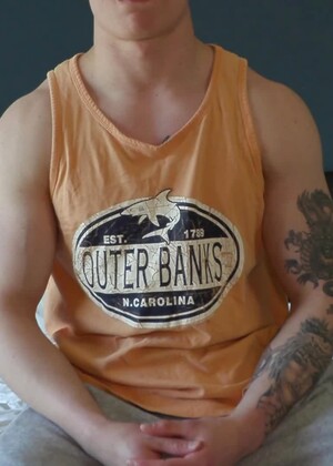 Young Body Builder Jerks Off