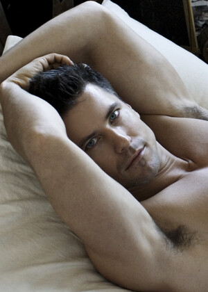 Brunette big cock stud Lukas Ridgeston pin-Up