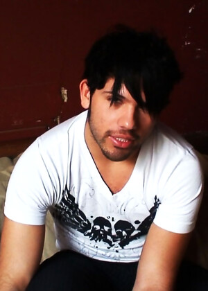 Latino Emo Twink With Thick Cock Sprays Load