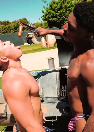 Amateur twinks blow and fuck each other's dicks in an interracial gay orgy