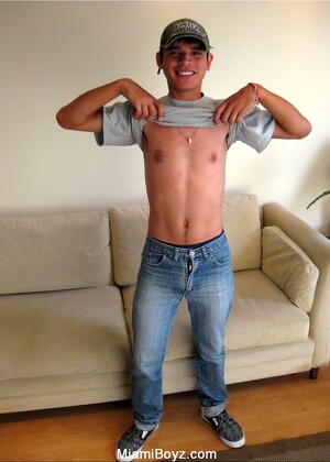 Latino twink Nico
