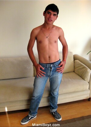 Latino twink Nico