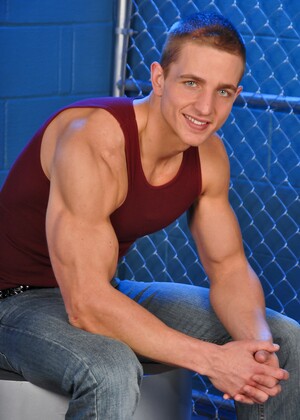 Marcus Mojo shows his muscle butt