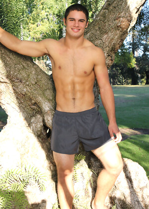 Scott shows his perfect ripped body