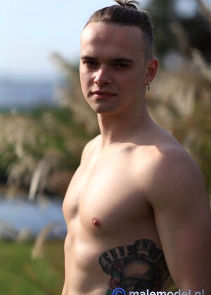 Axel belgium hunk