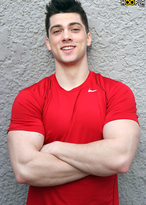 Wrestler Turned Bodybuilder, Collin Simpson, JERKS His Big COCK